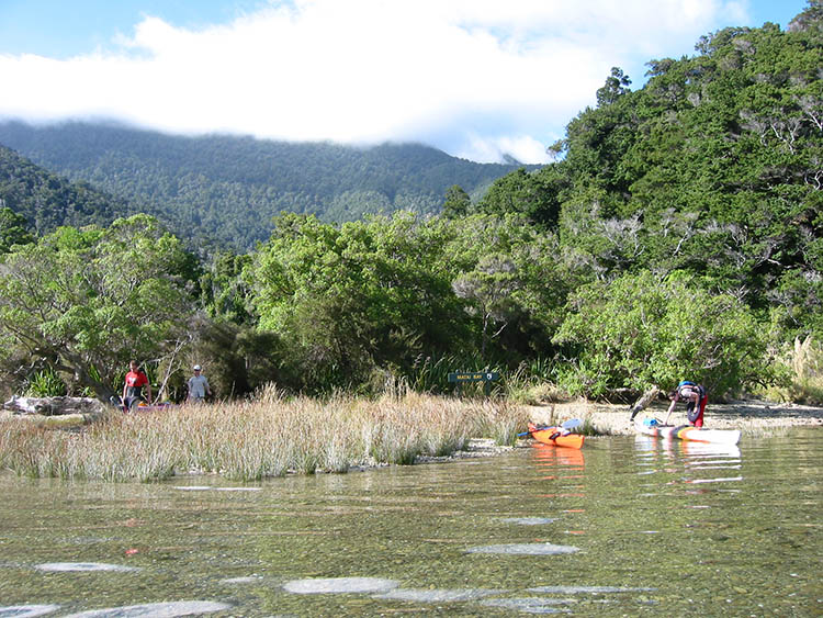 matai bay hut